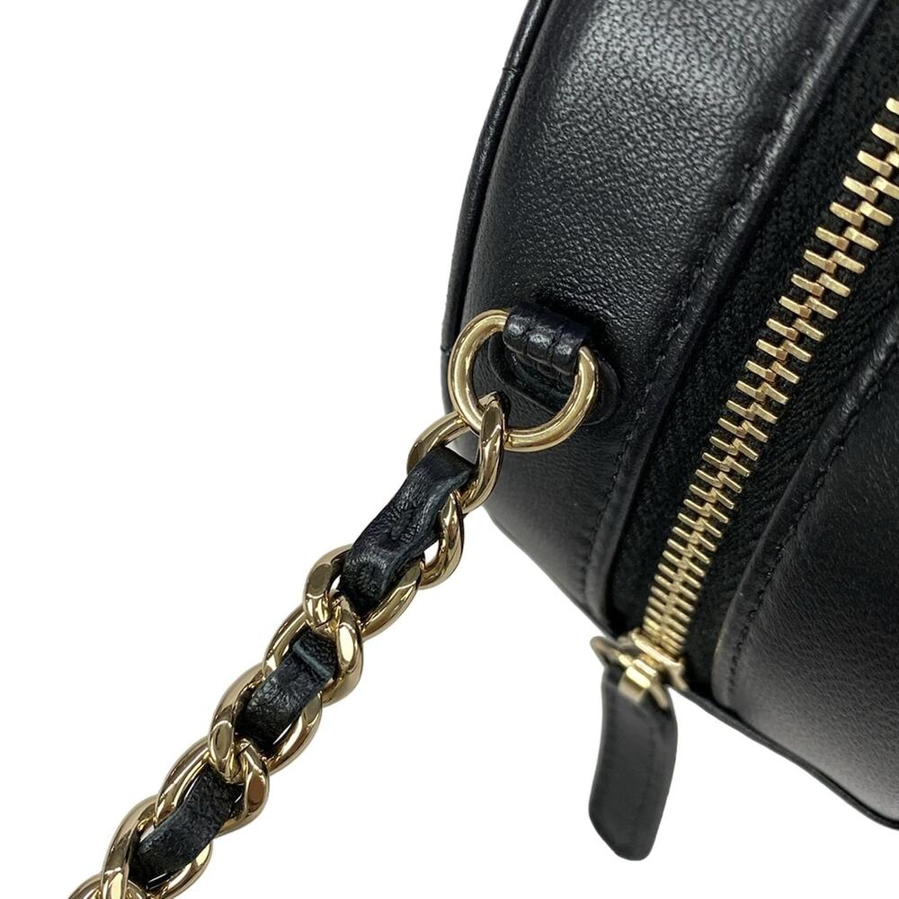 Chanel Matelasse Shoulder Bag - Picture 15 of 16